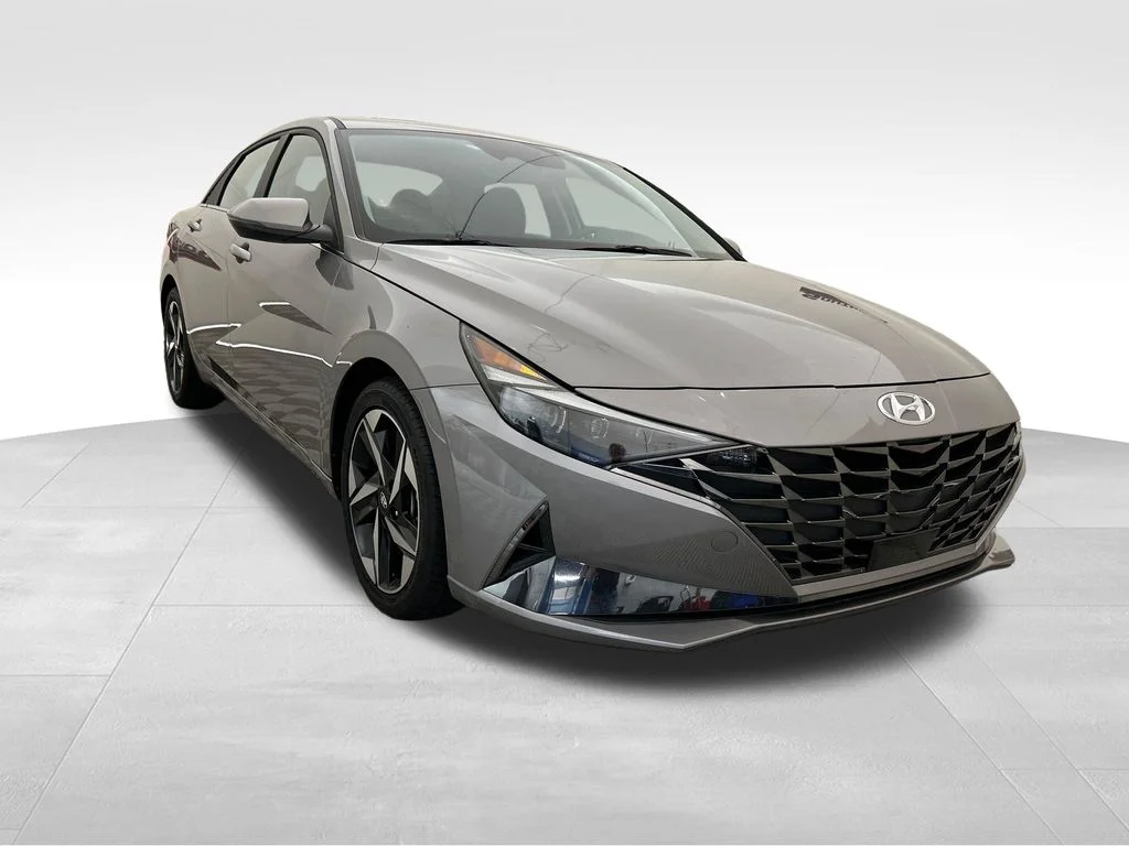 Used 2023 Silver Hyundai Limited image 8