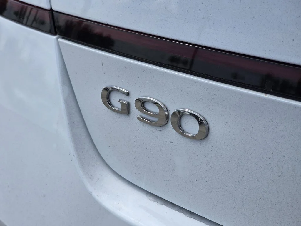 New 2026 White Genesis 3.5T e-SC image 7