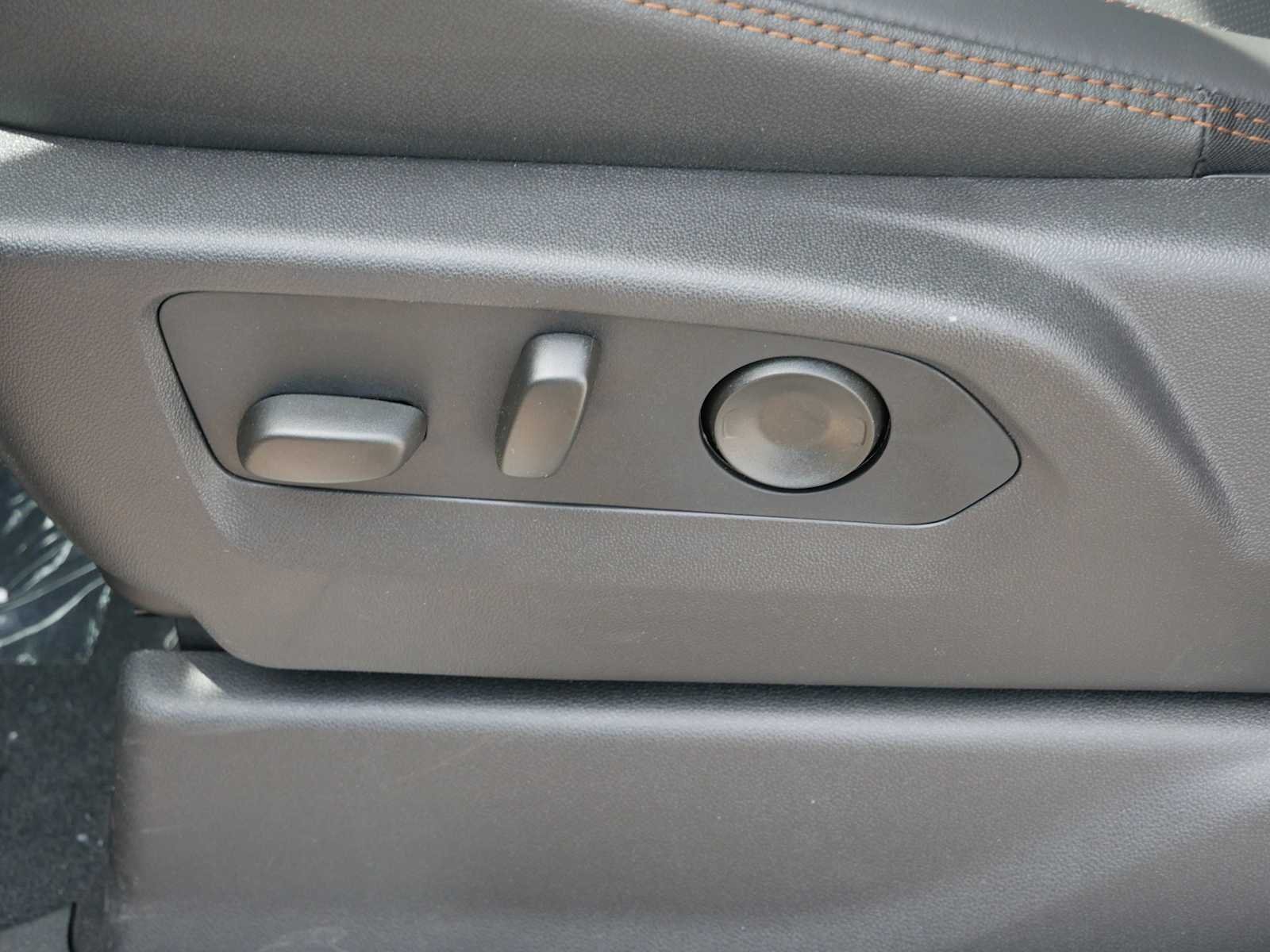 2026 GMC Sierra 2500HD AT4 - Photo 17