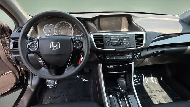 Used 2016 Black Honda LX image 10