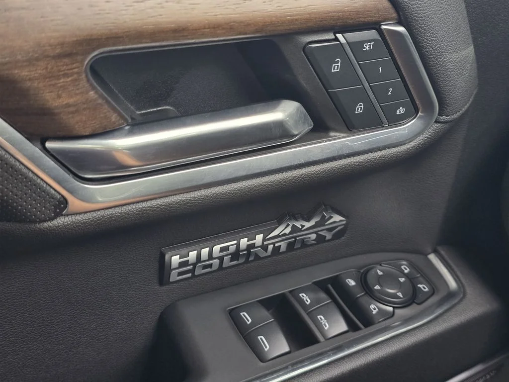 Used 2024 Sterling Gray Metallic Chevrolet High Country image 24