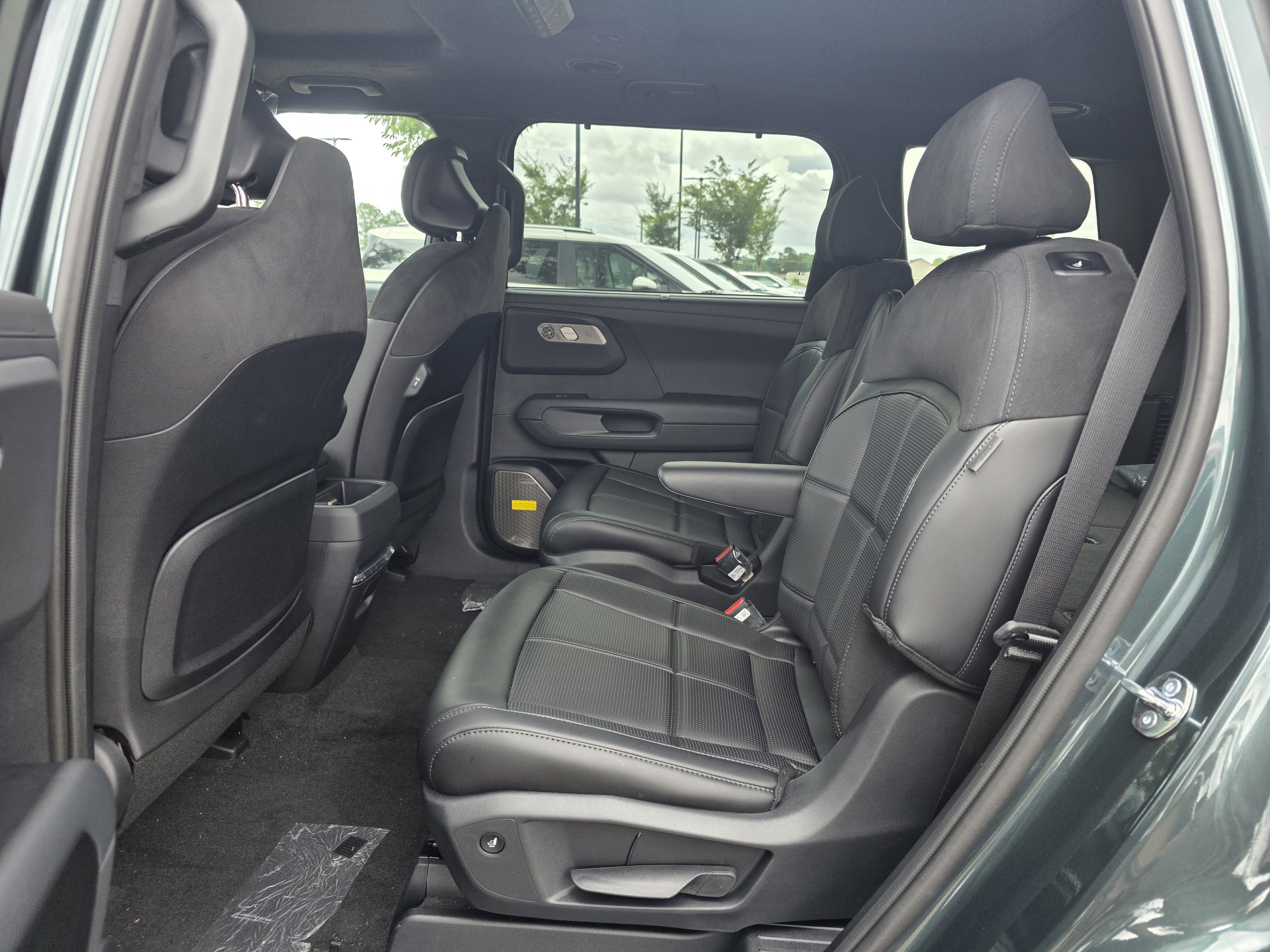 New 2027 Black Jade Green Kia SX-PRESTIGE image 15