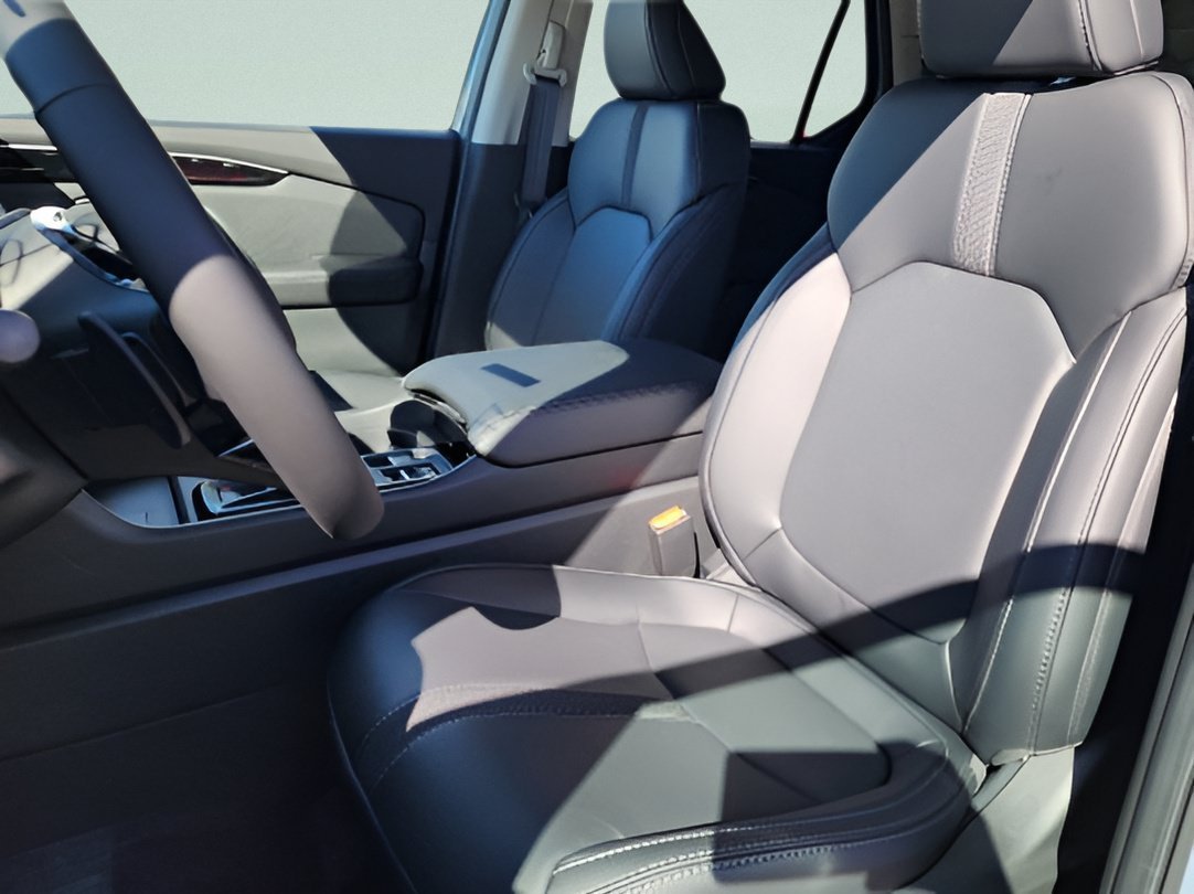 New 2026 Platinum White Pearl Honda RTL image 17