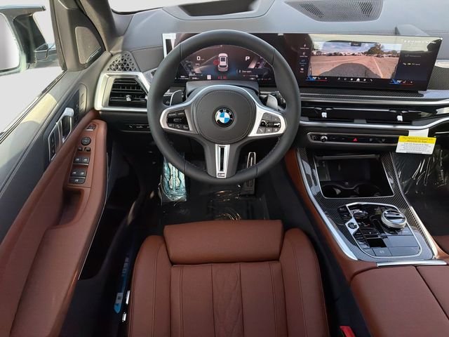 2026 BMW X5 M60i - Photo 17