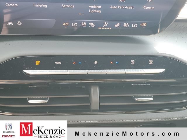 2026 Buick Enclave Avenir - Photo 18