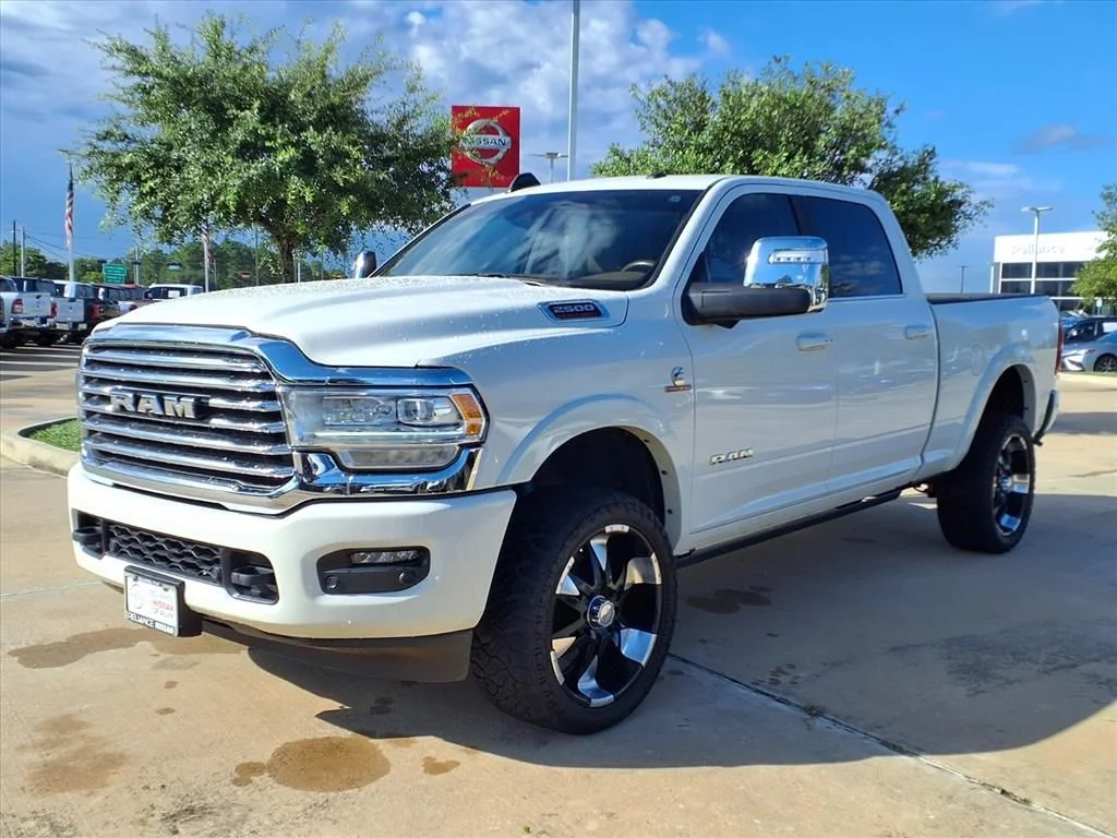 Used 2024 White Ram Longhorn image 23