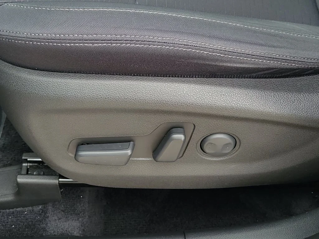 Used 2021 Gray Hyundai Value image 18