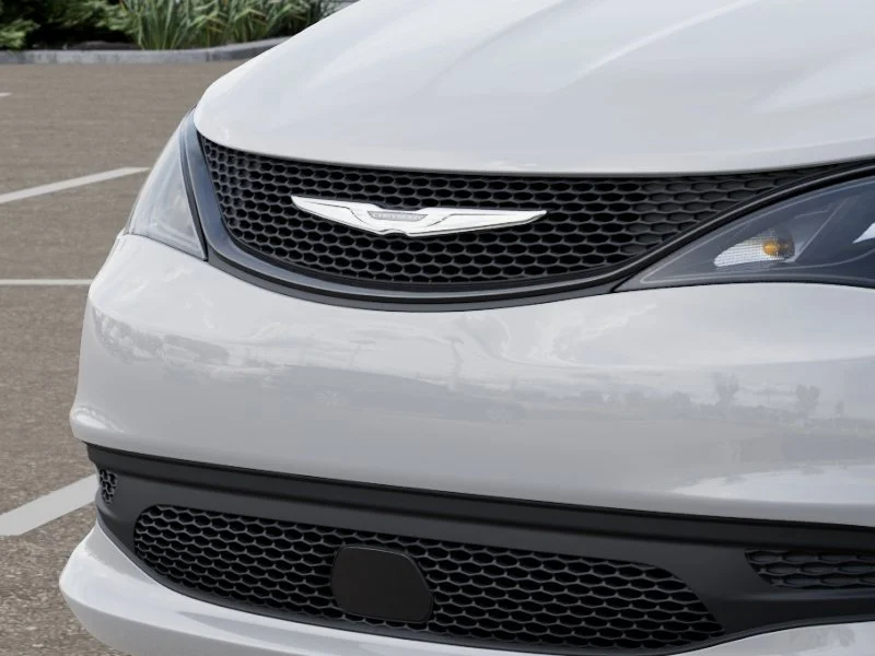 2026 Chrysler Voyager LX - Photo 37