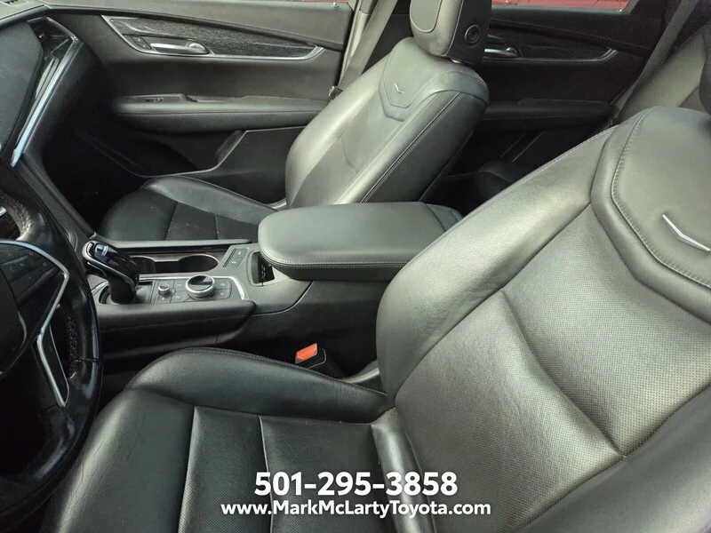 Used 2020 Radiant Silver Metallic CADILLAC PREMIUM LUXURY image 6