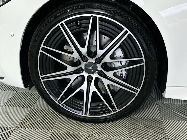 New 2026 Polar White Mercedes-Benz C 43 AMG® image 29