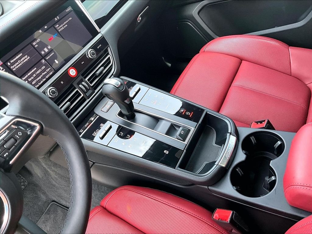 Used 2024 Black Porsche  image 17