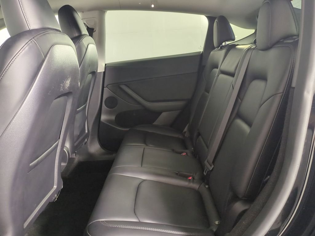 2023 Tesla Model Y Long Range - Photo 16