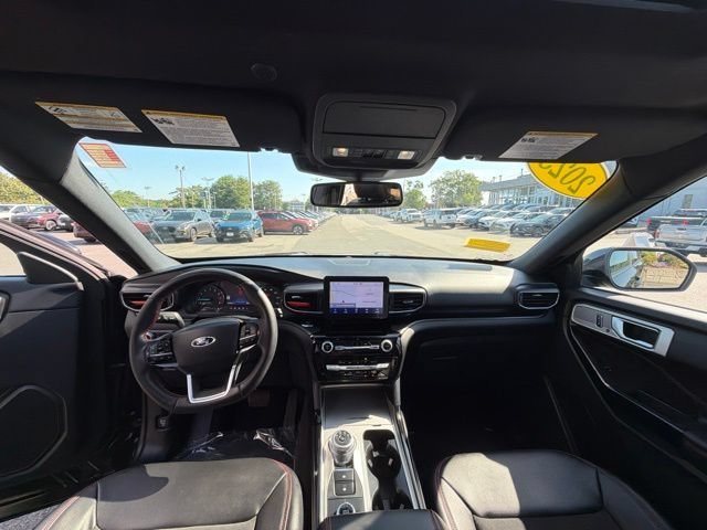 Used 2023 Black Ford ST-Line image 17