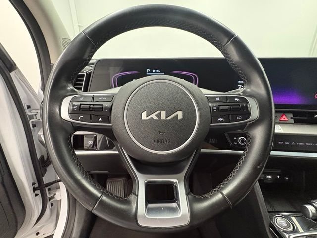 Used 2023 White Kia EX image 14
