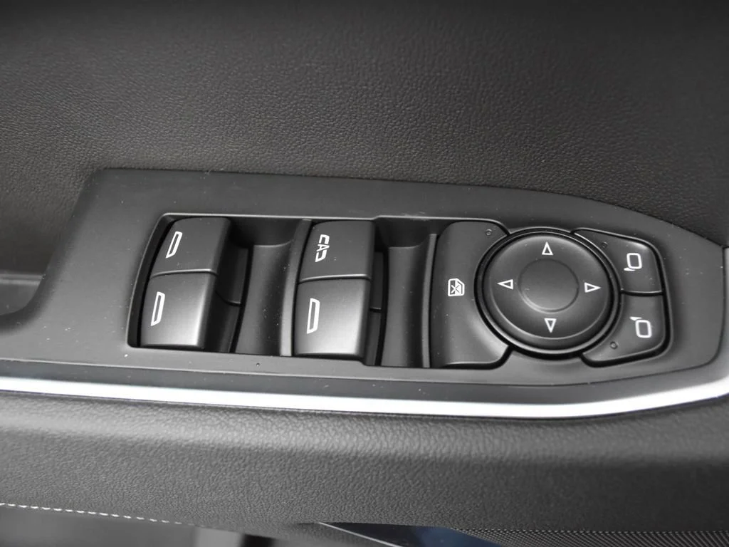 2026 GMC Sierra 1500 Elevation - Photo 13
