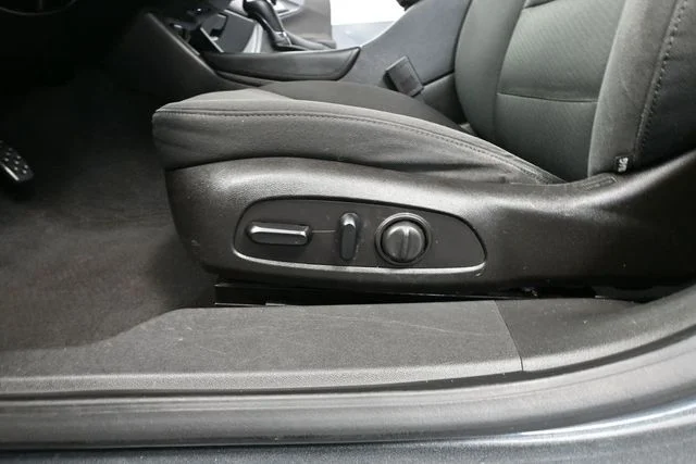 Used 2016 Gray Chevrolet LT image 20