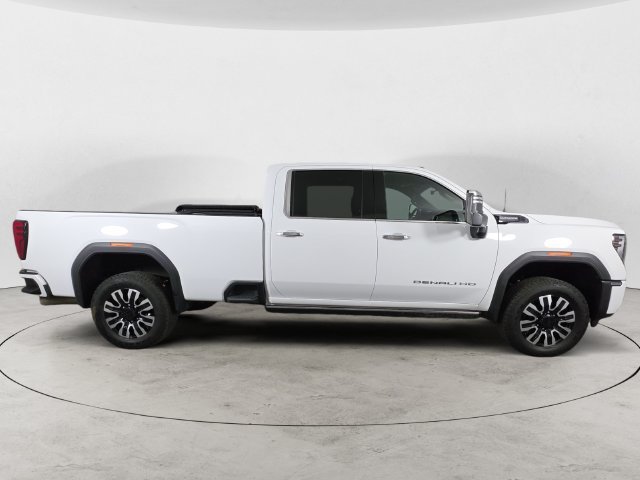 Certified Used 2025 Summit White GMC Denali Ultimate image 4