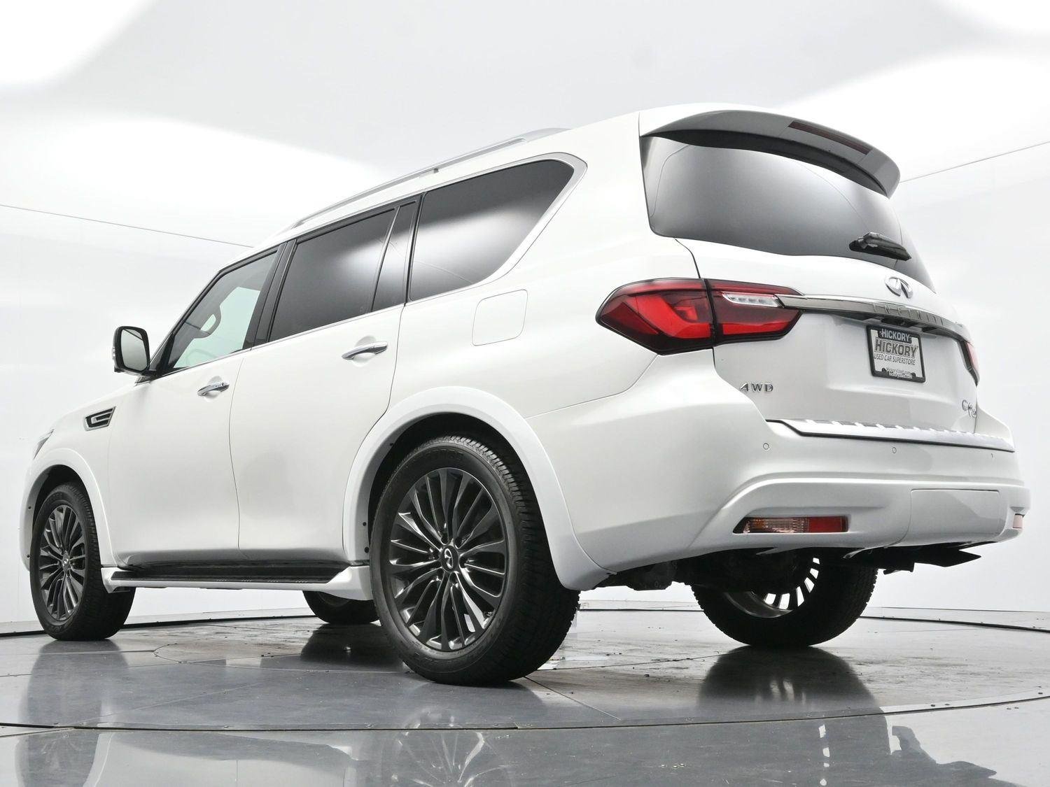 Used 2023 Moonstone White INFINITI PREMIUM SELECT image 61
