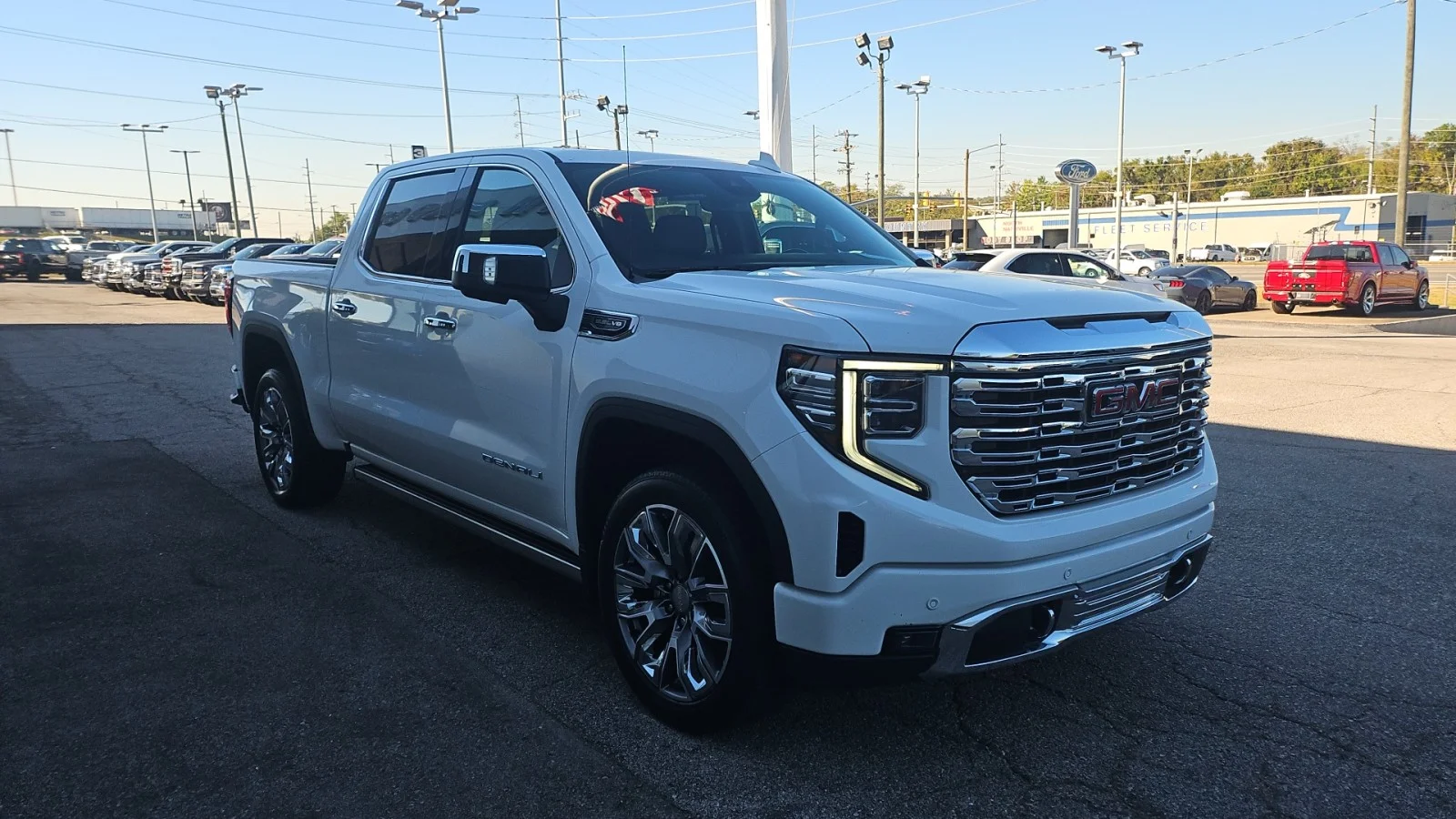 Used 2023 Summit White GMC Denali image 6