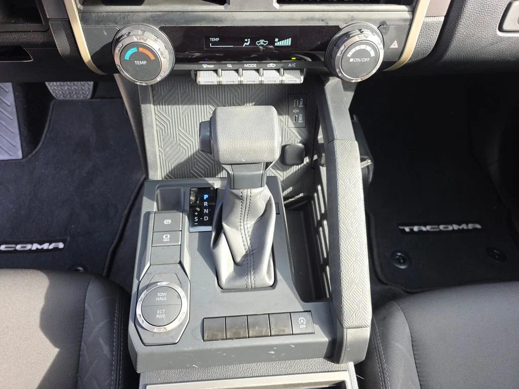 Certified Used 2025 White Toyota SR5 image 27