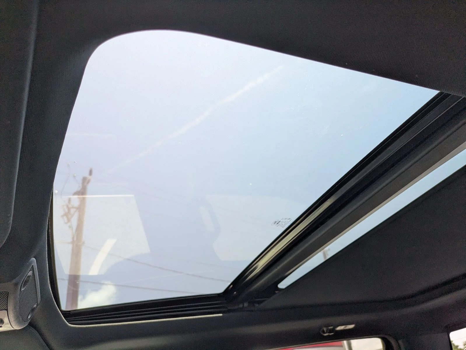 Used 2015 Magnetic Metallic Ford Platinum image 16