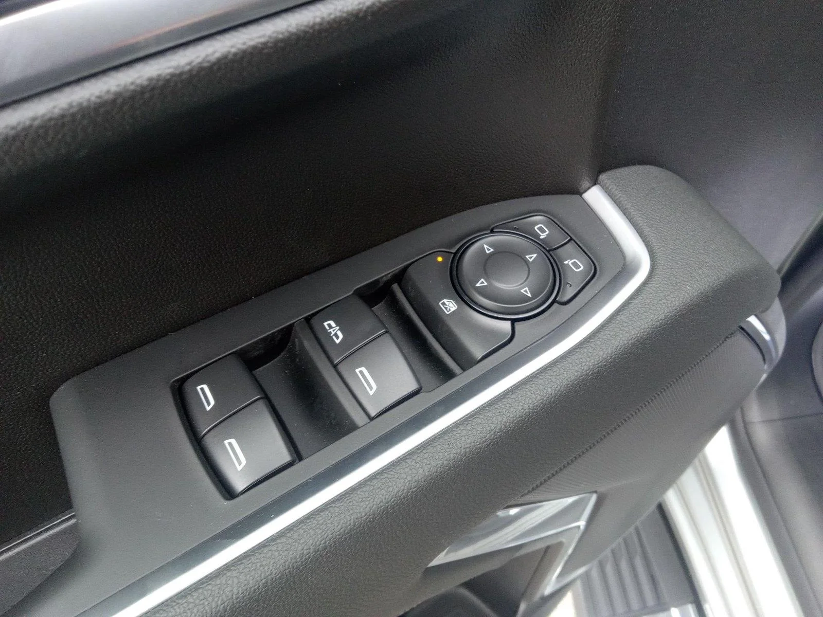 New 2026 Sterling Gray Metallic Chevrolet LT image 13