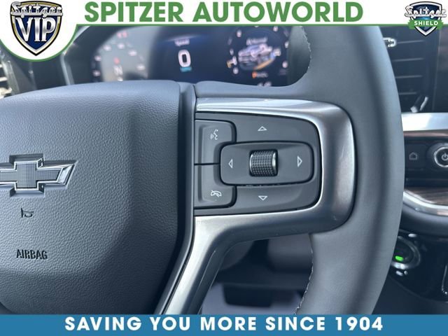 New 2026 Summit White Chevrolet LT image 40