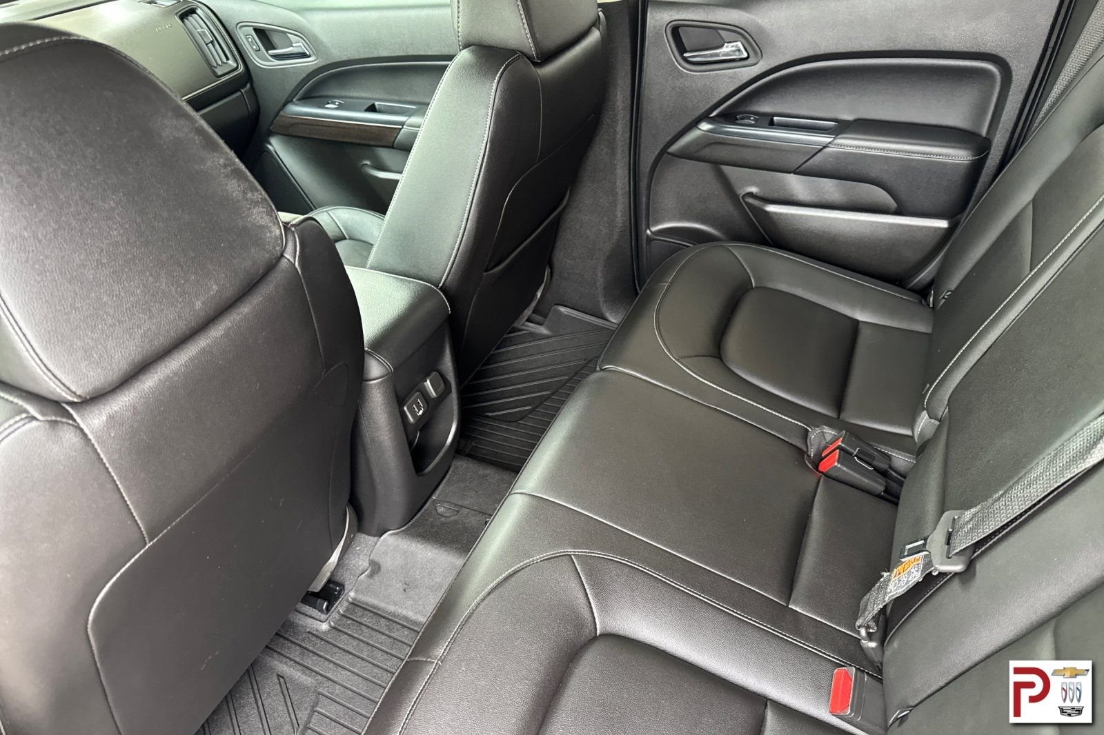 Used 2020 Black GMC SLT image 14