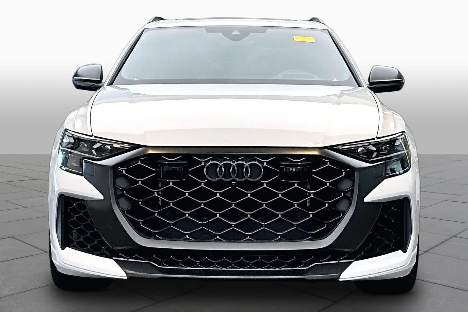 Certified Pre-Owned 2026 Audi RS Q8 Performance