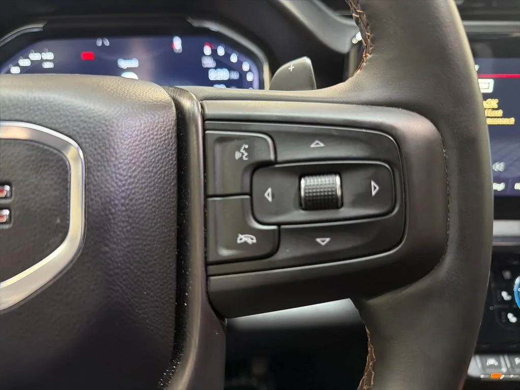 Used 2024 Summit White GMC AT4 image 18