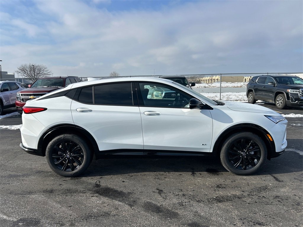 2026 BUICK ENVISTA - Image 8