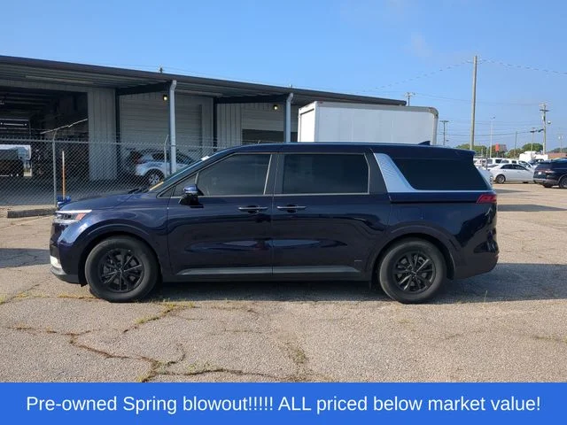 Used 2022 Blue Kia LXS image 2