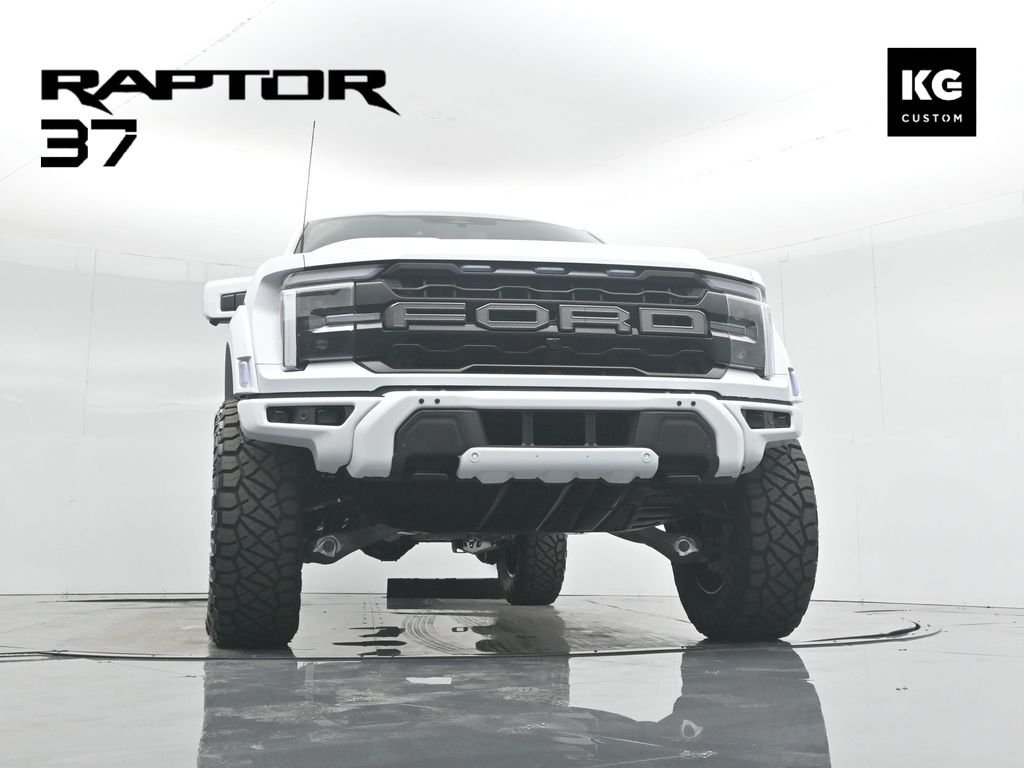Used 2025 White Ford Raptor image 47