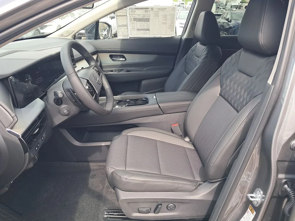 New 2026 Gray Nissan Platinum image 10