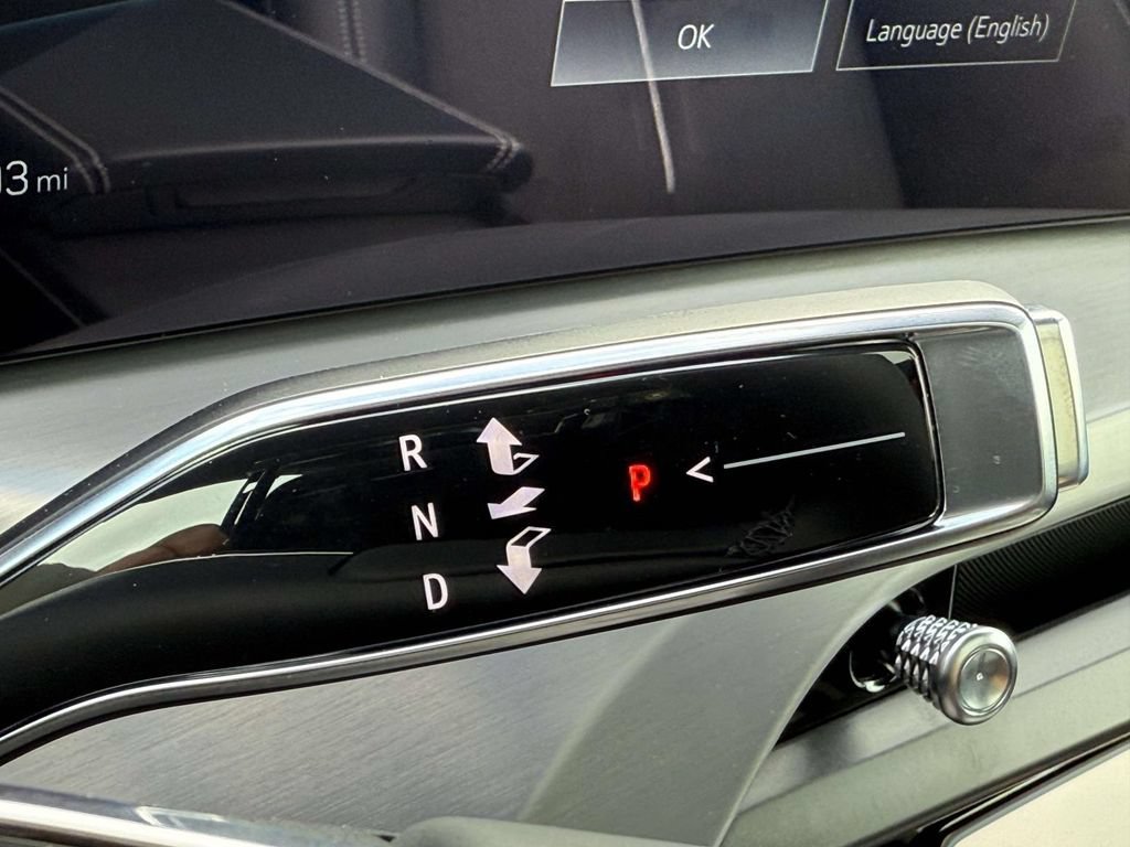 2026 Cadillac VISTIQ Luxury - Photo 26
