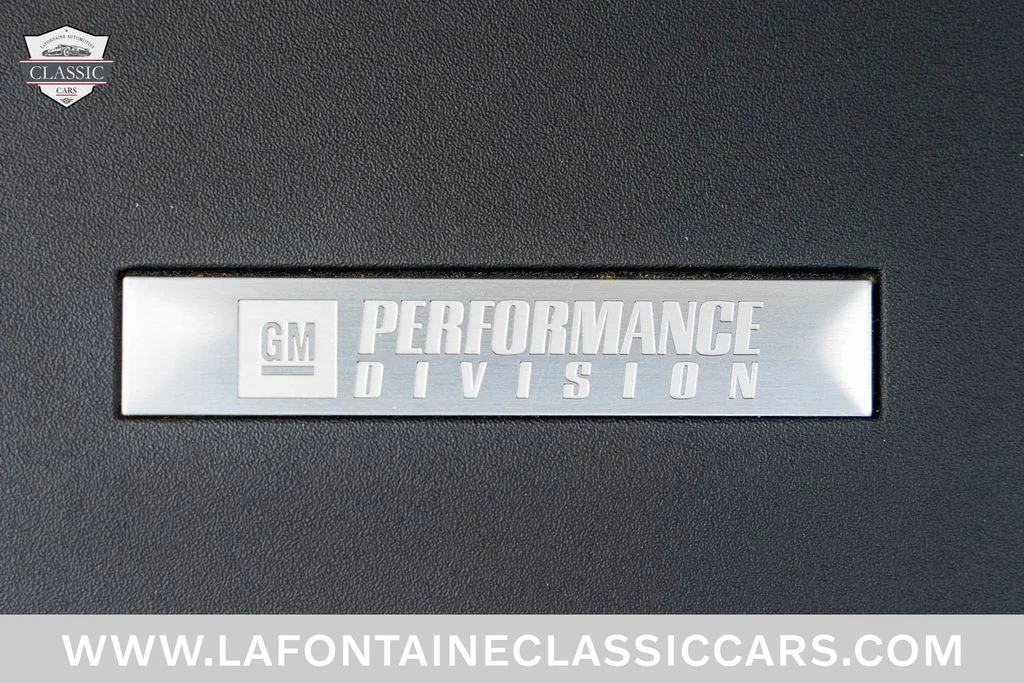 Used 2015 White Cadillac Base image 57