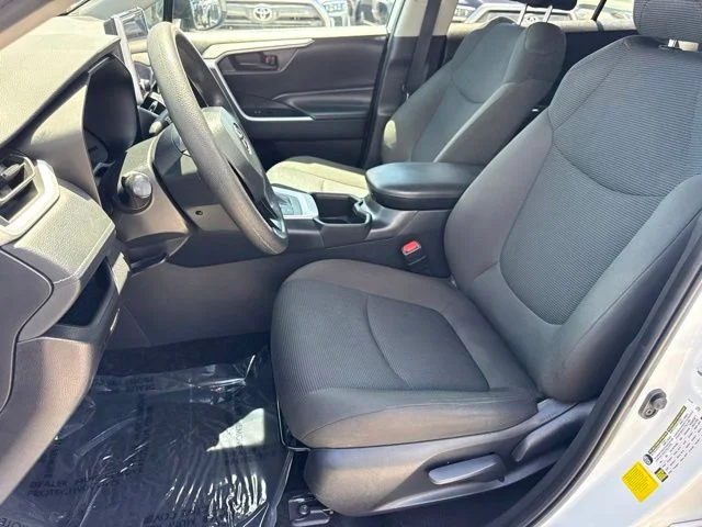 Used 2024 White Toyota LE image 17