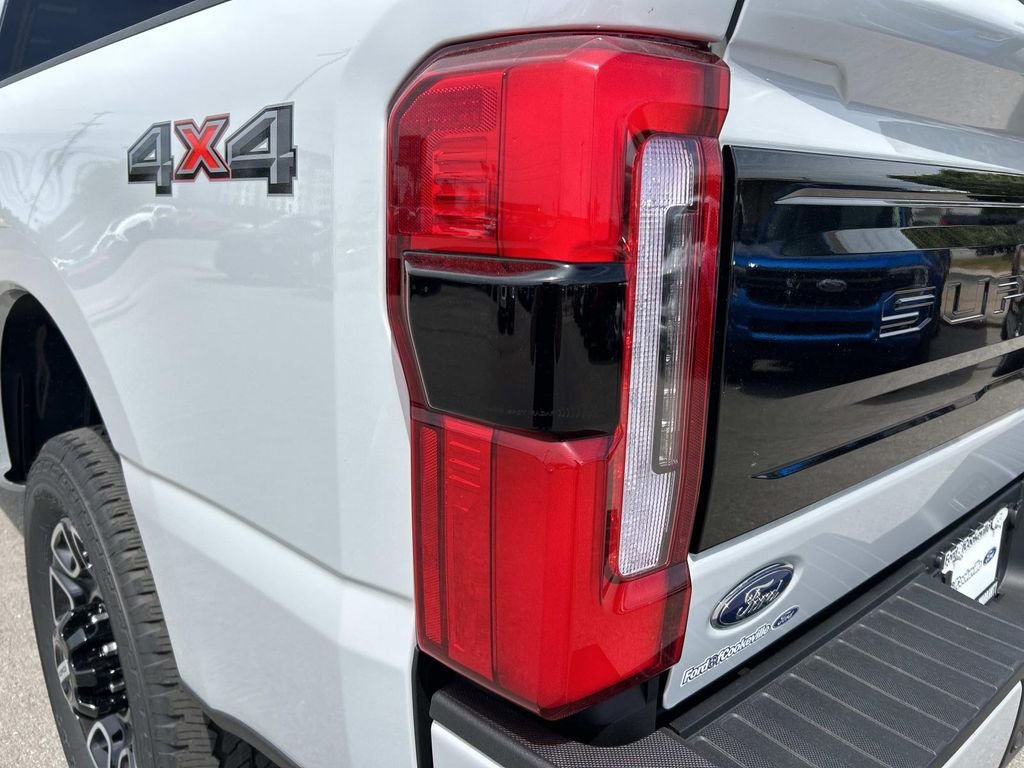New 2026 Avalanche Ford F-250® Platinum® image 11