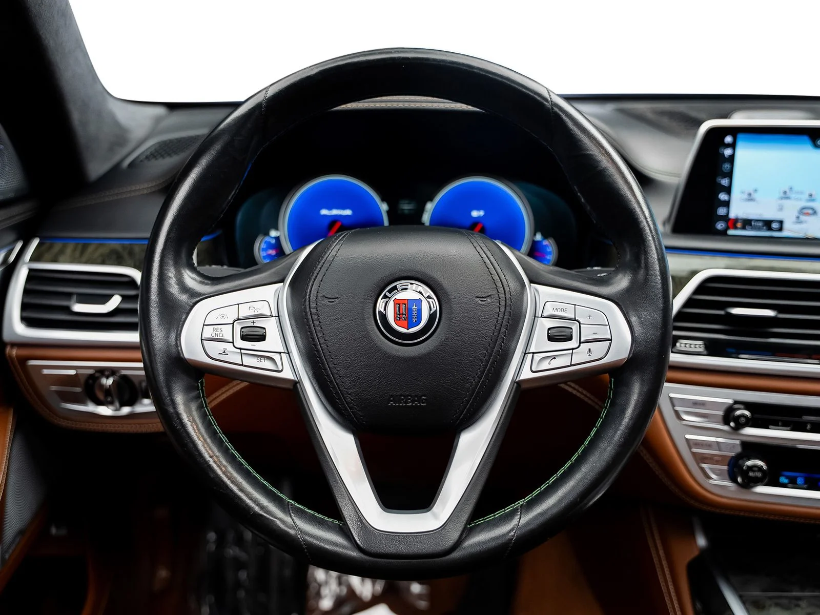Used 2018 Blue BMW ALPINA B7 xDrive image 47