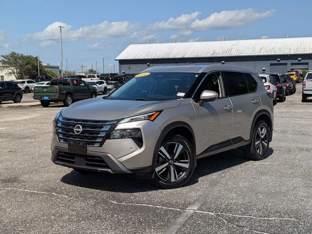 2024 Nissan Rogue SL