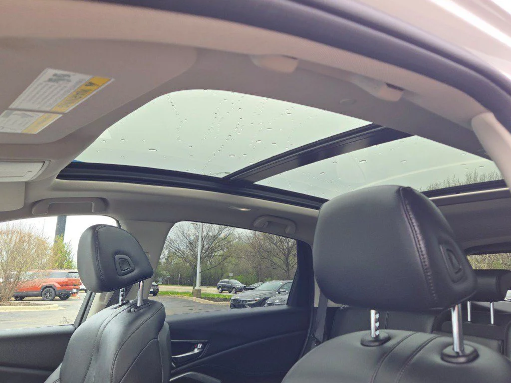 Used 2023 White Acura Base image 24