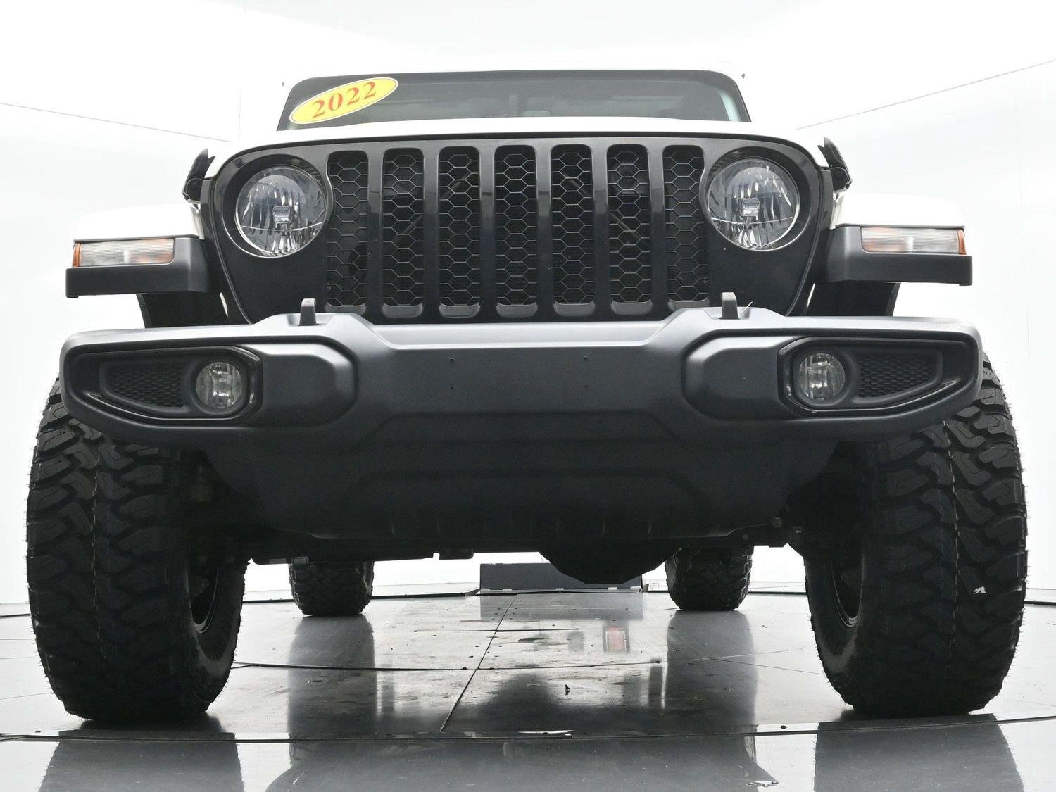 Used 2022 Bright White Clearcoat Jeep Willys image 43