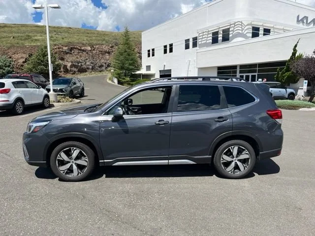 Used 2021 Magnetite Gray Metallic Subaru Touring image 13