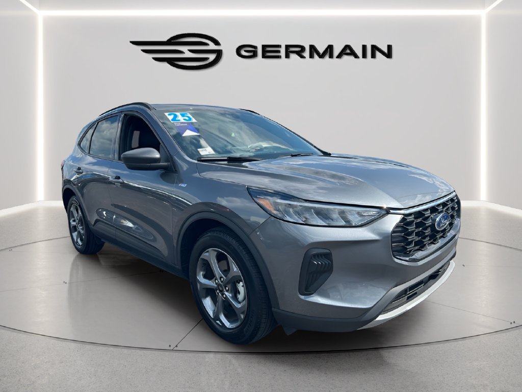 2025 Ford Escape Hybrid ST-Line