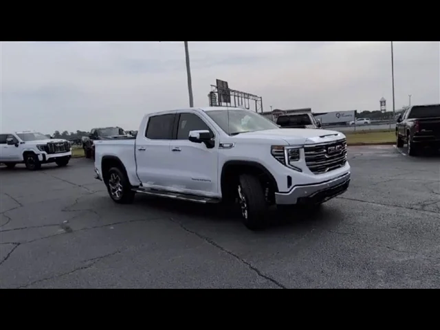 2026 GMC Sierra 1500 SLT - Photo 26