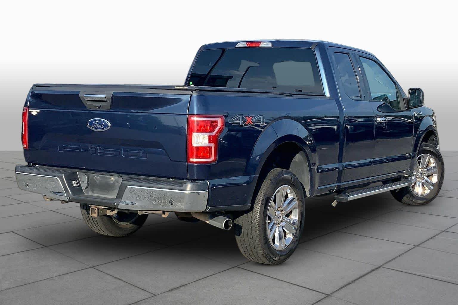 Used 2018 Blue Jeans Metallic Ford XLT image 11
