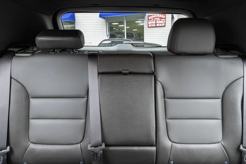 Used 2025 Gray Chevrolet RS image 26