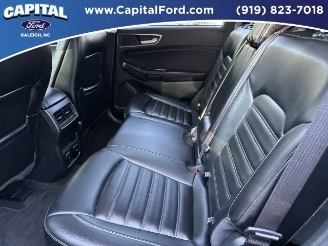 Used 2020 Gray Ford SEL image 18