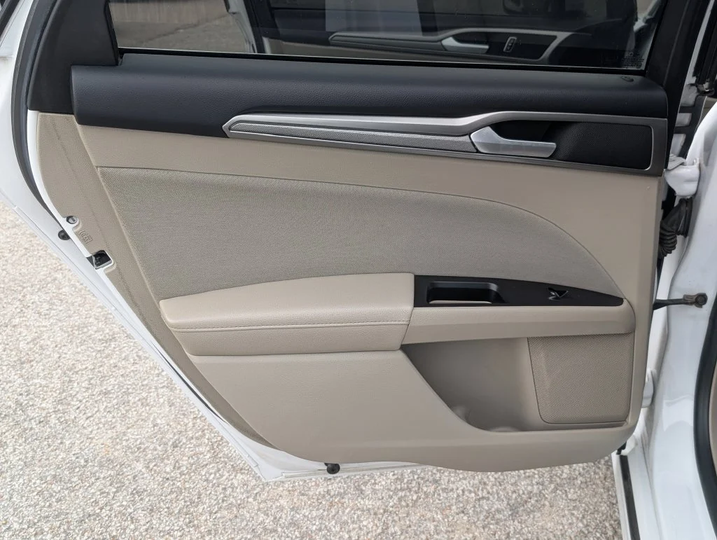 Used 2017 White Ford SE image 25
