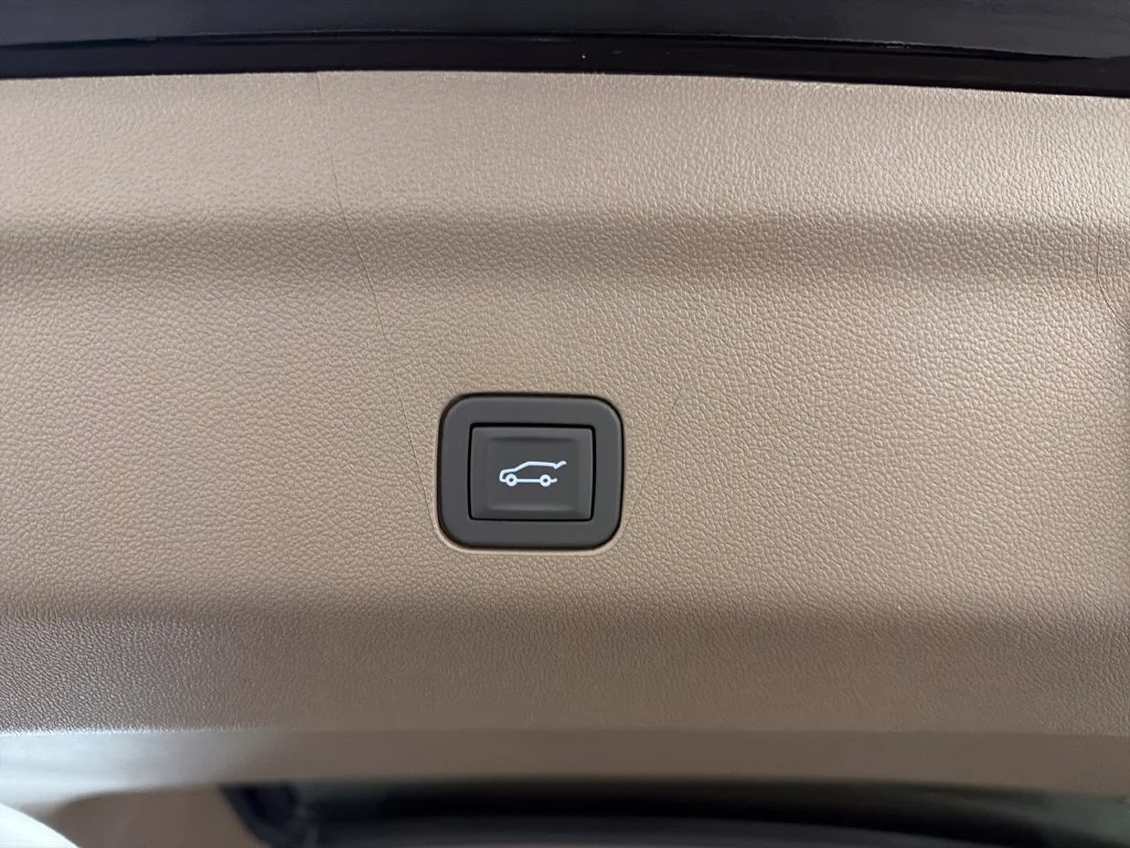 New 2027 Onyx Black GMC Denali image 11
